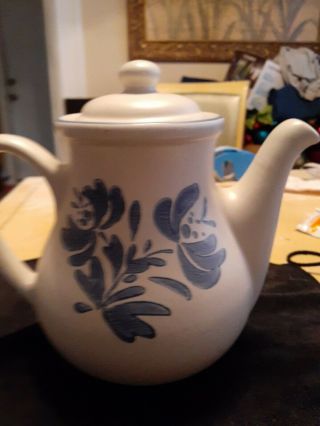 Vintage Pfaltzgraff Teapot With Lid Yorktowne Pattern Stoneware