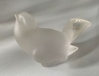 $395 LALIQUE SIGNED ' HEAD UP ' SPARROW SCULPTURE CRYSTAL FRANCE w/LABEL BIRD 2