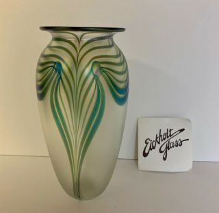 Robert Eickholt Blown Studio Art Glass Iridescent Hand Vase 8” Tall X 3.  5”