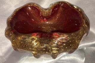 MID CENTURY MURANO RED GOLD CONTROLLED BUBBLE CASED RUBY RED ASH TRAY 3.  8lbs 2