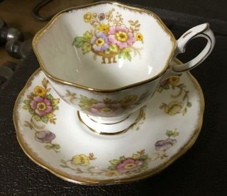 Vintage Royal Albert Bone China tea cup and saucer England 3