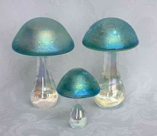 Heron Glass Set Of Green Mushrooms - Hand Crafted In Cumbria,  Uk - Gift Box