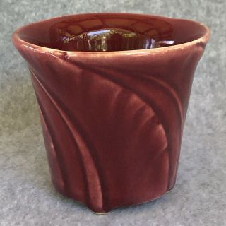 Shawnee Pottery miniature 2.  75 
