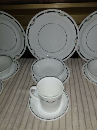 20 piece set of Corelle Zenith Pattern Settings for 4 NOS 3