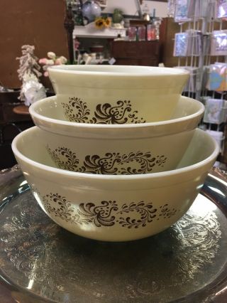 Set Of 3 Vintage Pyrex Nesting Mixing Bowls Brown Homestead Pattern 401,  402,  403