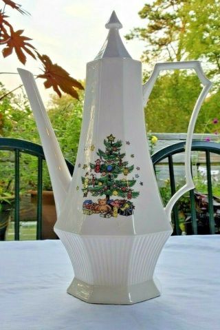 Nikko Christmas Tree Coffee Pot & Lid Holiday Japan Vintage Tea Pot