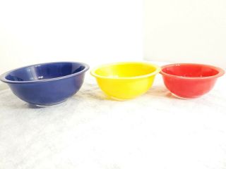 Vtg Pyrex Corning Mixing Bowl Set Of 3 Primary Colors Glass Bottom Oven Safe Usa
