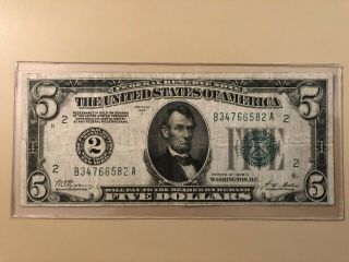1928 - A York Federal Reserve $5 Five Dollar Numeric