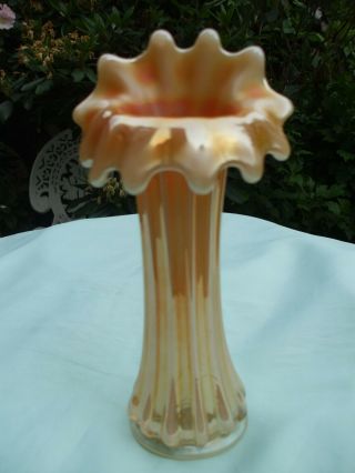 Carnival Glass.  Westmoreland Corinth Peach Opal Jack In The Pulpit Vase.  Vgc