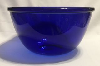Stunning Vtg Arcoroc Deep Cobalt Blue Glass Mixing Bowl France Rolledrim 10 7/8”