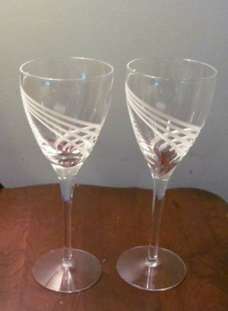 Set Of 2 Lenox Crystal Wine Glasses - Windswept - 8 1/2 " Usa