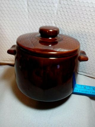 Vintage " West Bend Brown Stoneware Bean Pot " W/ Lid And Handle 7 " X 6 3/4 "