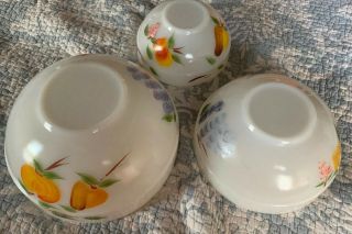 Vintage Fire King Milk Glass Mixing Bowl Set Of 3 In Gay Fad