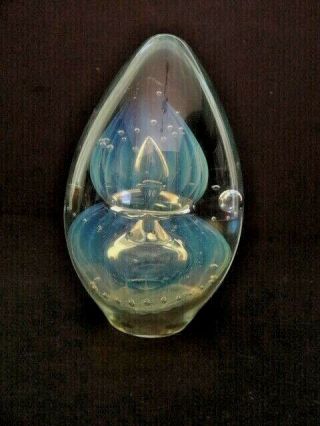 Vintage Robert Eickholt Art Glass Paperweight Iridescent Egg 2000 Signed 3.  5 
