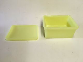 Vintage McK Mckee Small Refrigerator Dish with Lid Yellow Green Glass 5 