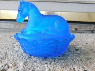 Gorgeous L.  G.  Wright Blue Glass Horse Covered Dish