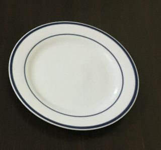 Oneida Maitre De Porcelain Salad Plate White With Blue Porcelain 9.  25 "