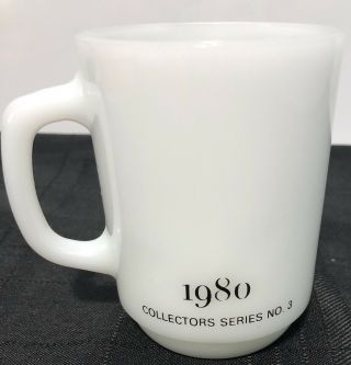 Vintage 1980 Anchor Hocking FireKing Put Snoopy In The White House Milkglass Mug 2