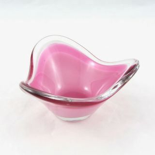 Flygsfors Coquille Bowl Pink Scandinavian Art Glass
