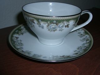 Vintage Noritake Fellicia 6977 Flat Cup & Saucer Set (s)
