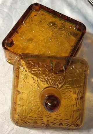 Vintage Tiara Indiana Amber Glass Honey Bee Candy Dish 3.  5 X 6 "