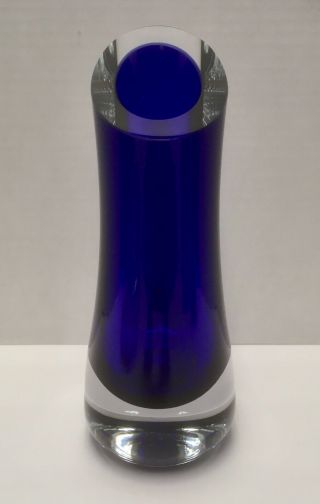 Cobalt Blue Art Glass Flower Vase With Clear Bottom 3 Lb.  7 Oz.