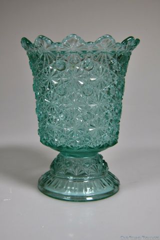C.  1880s Daisy And Button By Canton Glass Apple Green Sugar - Less Cover