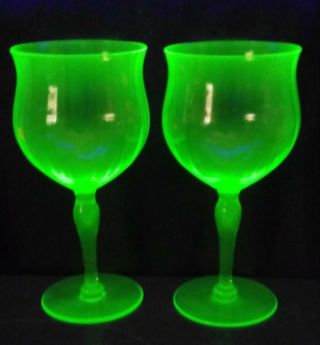 2 Vintage Tiffin Festoon Optic Green Water Goblets Uranium