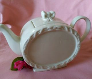 Vintage I.  Godinger & Co.  White Porcelain Teapot With Bow Lid Handle