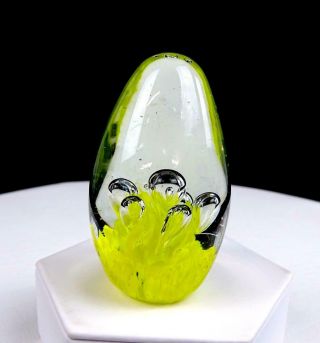 Murano Italy Art Glass Controlled Bubble Yellow Field 3 1/8 " Egg Paperweight
