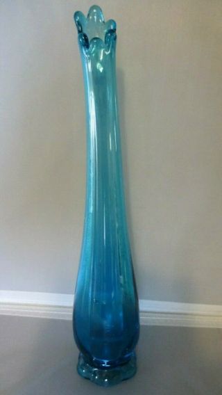 Vintage Viking 6 Petal Blue Stretch Swung Glass Vase Bluenique ?
