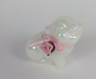 Vtg Fenton Glass Pig Opaline White Carnival Finish Pearlized Porcelain Flower
