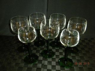 Set Of 7 Vintage Long Green Stemmed Wine Glasses 7 " Tall & 6 1/2 " Tall