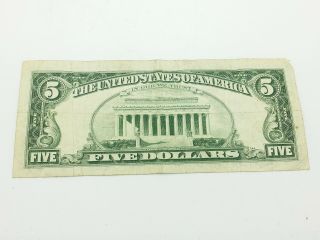 Old Paper Money 1977 Five $5 Dollar Bill Federal Reserve Note 2