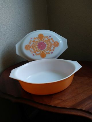 Pyrex Vintage Orange Design Oval Covered Casserole Dish W/ Lid 2 1/2 Qt 045 Vtg