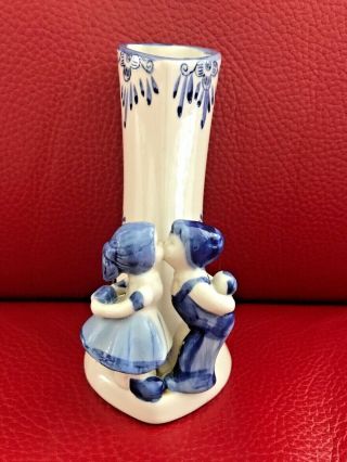 Vintage Delft Blue White Heart Bud Vase Kissing Boy Girl Figurine Holland