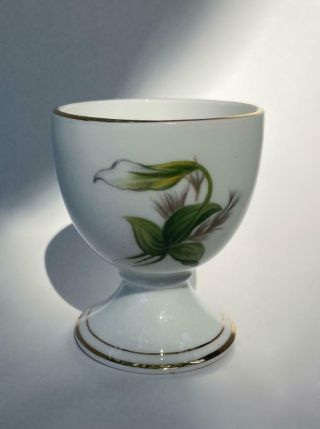 Mid - Century Royal Albert England Trillium Bud Gilt Porcelain Bone China Egg Cup