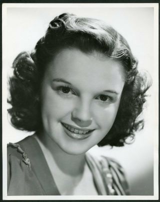 Judy Garland In Portrait Vintage 1930s Mgm Dblwt Photo