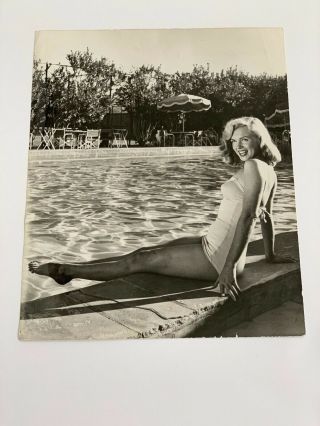 Marilyn Monroe Type 1 Bruno Bernard 8 " X 10 " Poolside Palm Springs