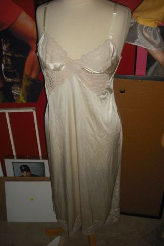 Marilyn Monroe Owned & Worn Off - White Silk Slip With Lace Trim From Costumer
