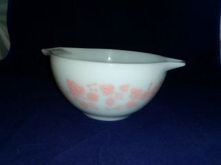 Vintage Pyrex Pink Gooseberry Cinderella Bowl 441 - 1.  5 Pint