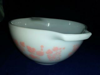 Vintage Pyrex Pink Gooseberry Cinderella Bowl 441 - 1.  5 Pint 3