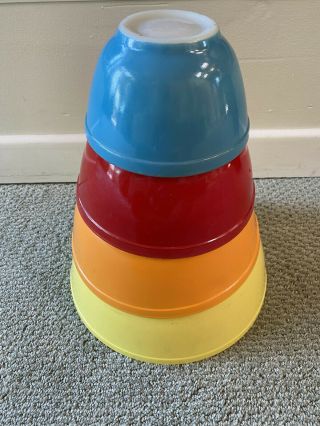 Set Of 4 Vintage Pyrex Primary Mixing Bowls Set 401 - 404 W Orange
