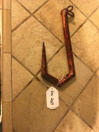 Resident Evil The Final Chapter Screen Stunt Bloody Meat Hook Movie Prop