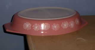VINTAGE PYREX CASSEROLE PINK DAISY DIVIDED DISH 963 WITH GLASS LID 1.  5 QT QUART 2