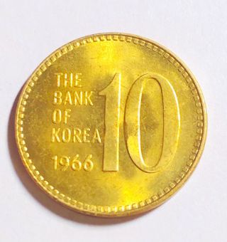 1966 South Korea 10 Won Unc Coin - Strong Luster And Detail - Km 6