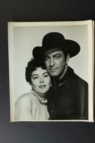 16 1953 Ride Vaquero Movie Photos Robert Taylor Ava Gardner