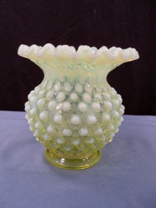 Fenton Topaz Opalescent Vaseline Glass Hobnail Rose Bowl Vase 4 5/8 " Tall Inv3