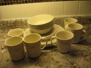 24 Pc 6 Four Piece Place Settings Corelle Ware In The English Breakfast Pattern