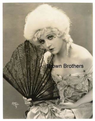 Vintage 1924 Hollywood Sultry Madge Bellamy W/fan " No More Women " Photo By Evans